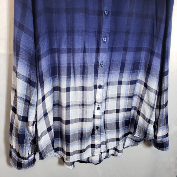 Justice plus size 22 button blue plain top - Picture 3 of 9